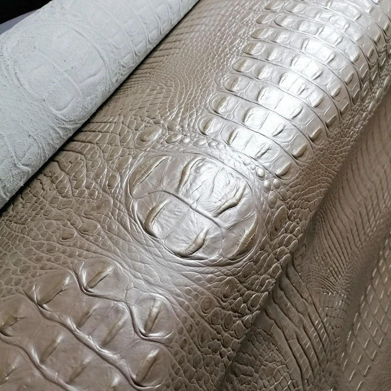 1.1mm Silver Gray Crocodile Embossed Cowhide.Top-Grain Leather.Genuine Leather Material. Handmade DIY For bag.Full-Sheet Cutting