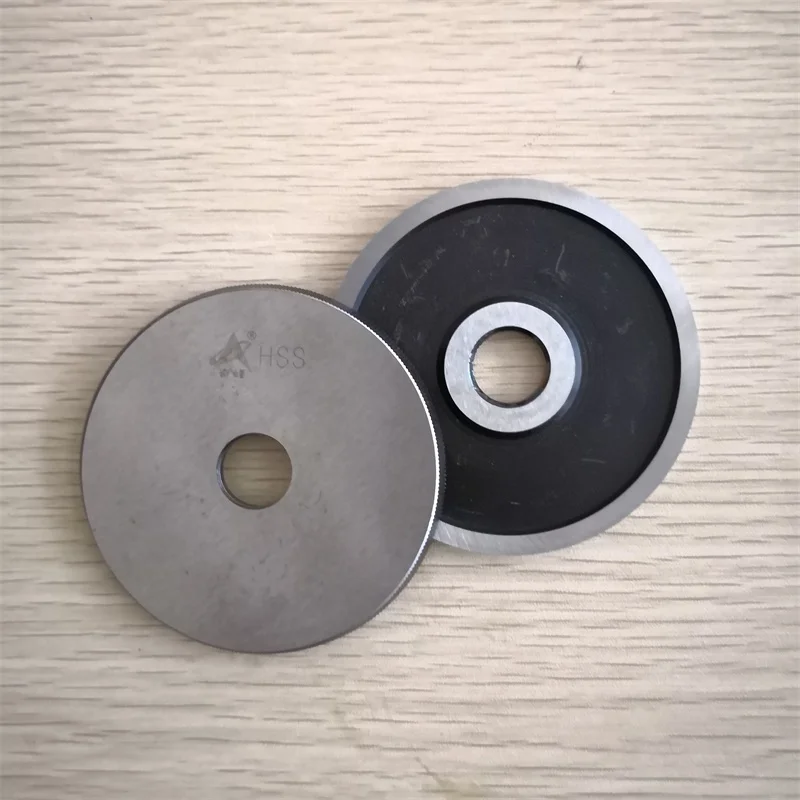 

Qifeng 911,933 Cutting and Rolling Machine round Blade, Strapping Machine Da Cheng Feng Qili Dragon Emperor, Cloth Cutting Machi