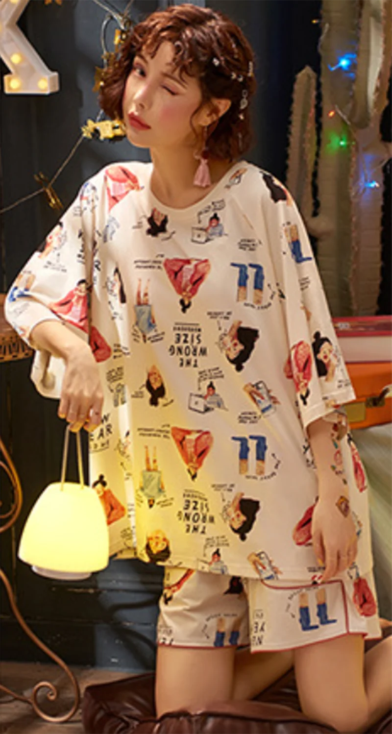 New Fashionable White Black Cartoon Home Clothes Cute Lovely Turn-Down Collar Short Sleeve Short Pants Homewear Soft Breathable