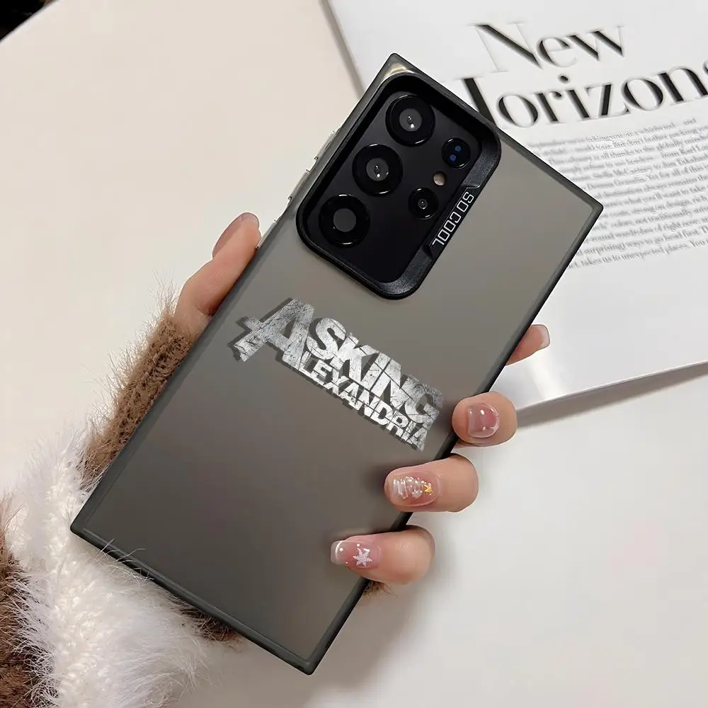 حافظة لهاتف سامسونج جالاكسي S25 Edge S24 S23 S22 S21 S20 Ultra Funda غطاء فضي من السيليكون