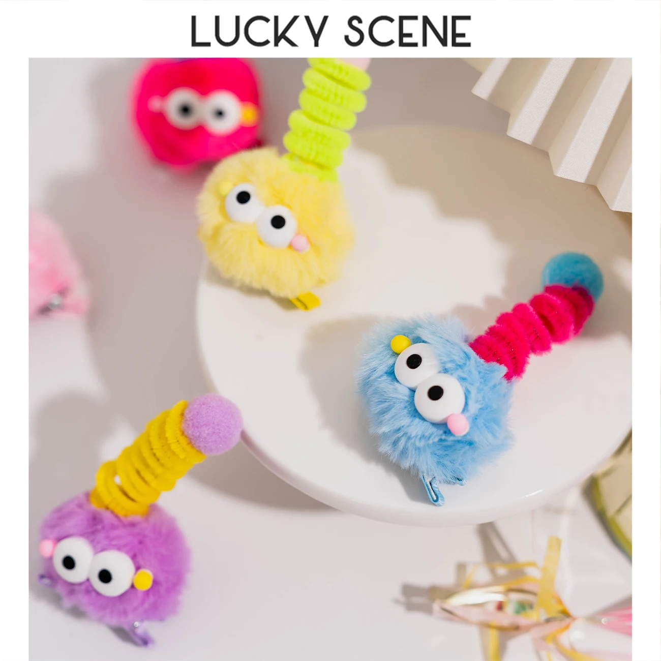 Cute Briquettes Twisted Stick Hairpins Antenna Ugly Dolls Hairballs Duckbill Clips Funny Girls Ugly Cute Accessories S01840