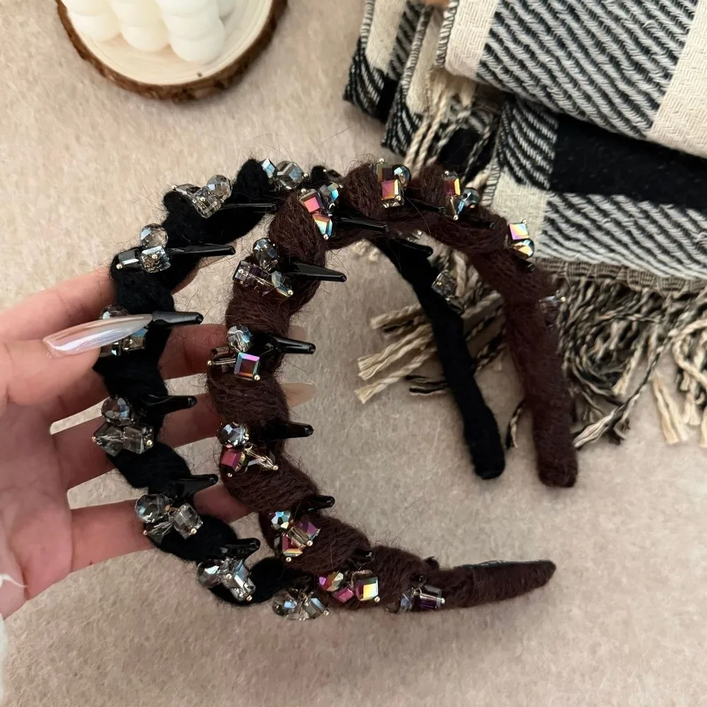 

Hair Accessories Maillard Color Hair Hoop with Toothed Comb Rhinestone Wave Headband Headwear Non-slip Autumn Winter Hairband