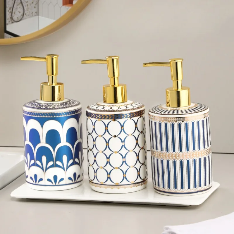 Luxury Gold Plated Ceramic Lotion Bottle Travel Portable Soap Dispenser Bathroom Shampoo Moisture Bottled Bathroom Accessories