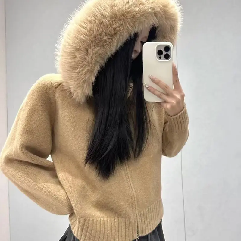 سترة نسائية أساسية باللون الرمادي من Deeptown بياقة من الفرو الصناعي الأسود على طراز المال القديم وسحاب وسترات بقلنسوة كبيرة الحجم كورية غير رسمية للشتاء #4