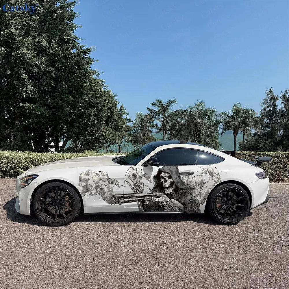 2-pezzi-adesivi-in-vinile-per-auto-con-design-scheletro-pistola-e-poker-resistenti-allo-sbiadimento-migliorano-l'estetica-del-veicolo-con-un-design-artistico-audace