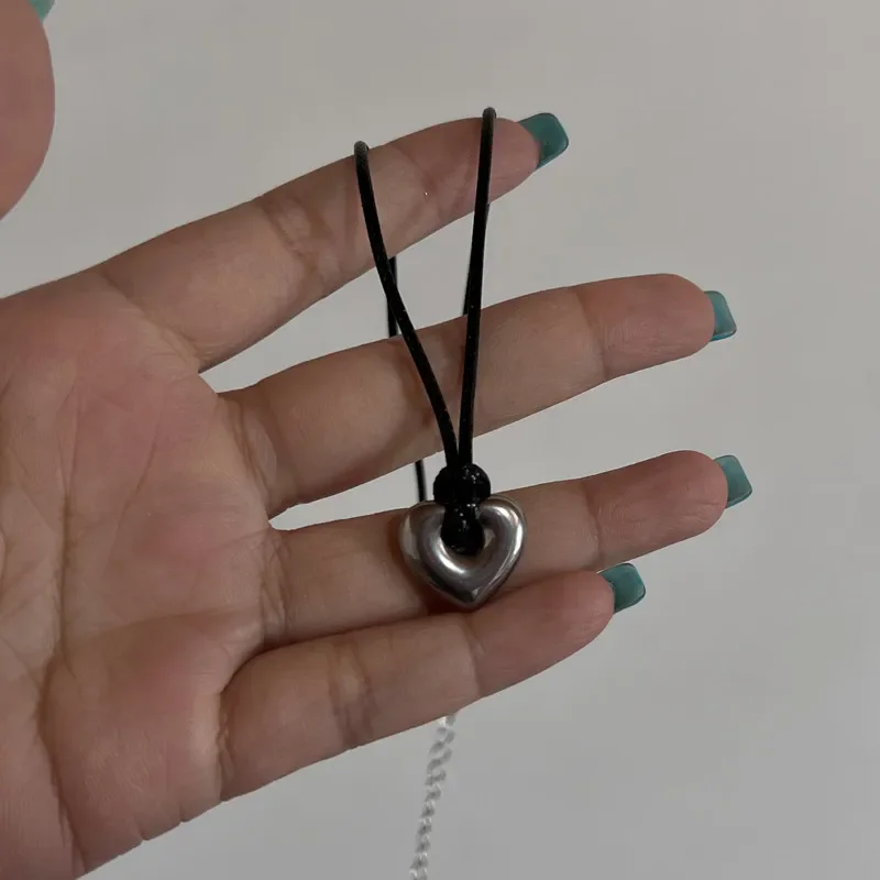 Hollow Titanium Steel Chunky Star Pentagram Flower Pendant Necklace For Women Men Black Rope Chain Choker Y2k Punk Edgy Jewelry