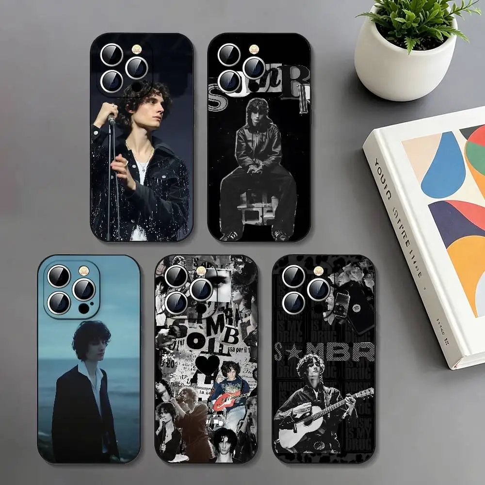 Coque de téléphone antichoc noire fine Singer S-Sombr pour iPhone 17 16 15 14 13 12 11 X XR XS Max Pro Max Plus Mini