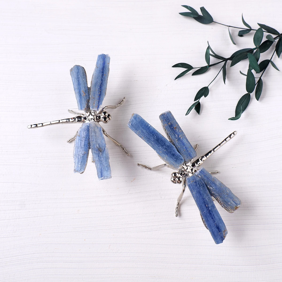 Natural Kyanite Libélula Cristal para Fazer Jóias, Decoração de Cura Artesanal, Casa e Desktop Ornamento Presente, 1PC