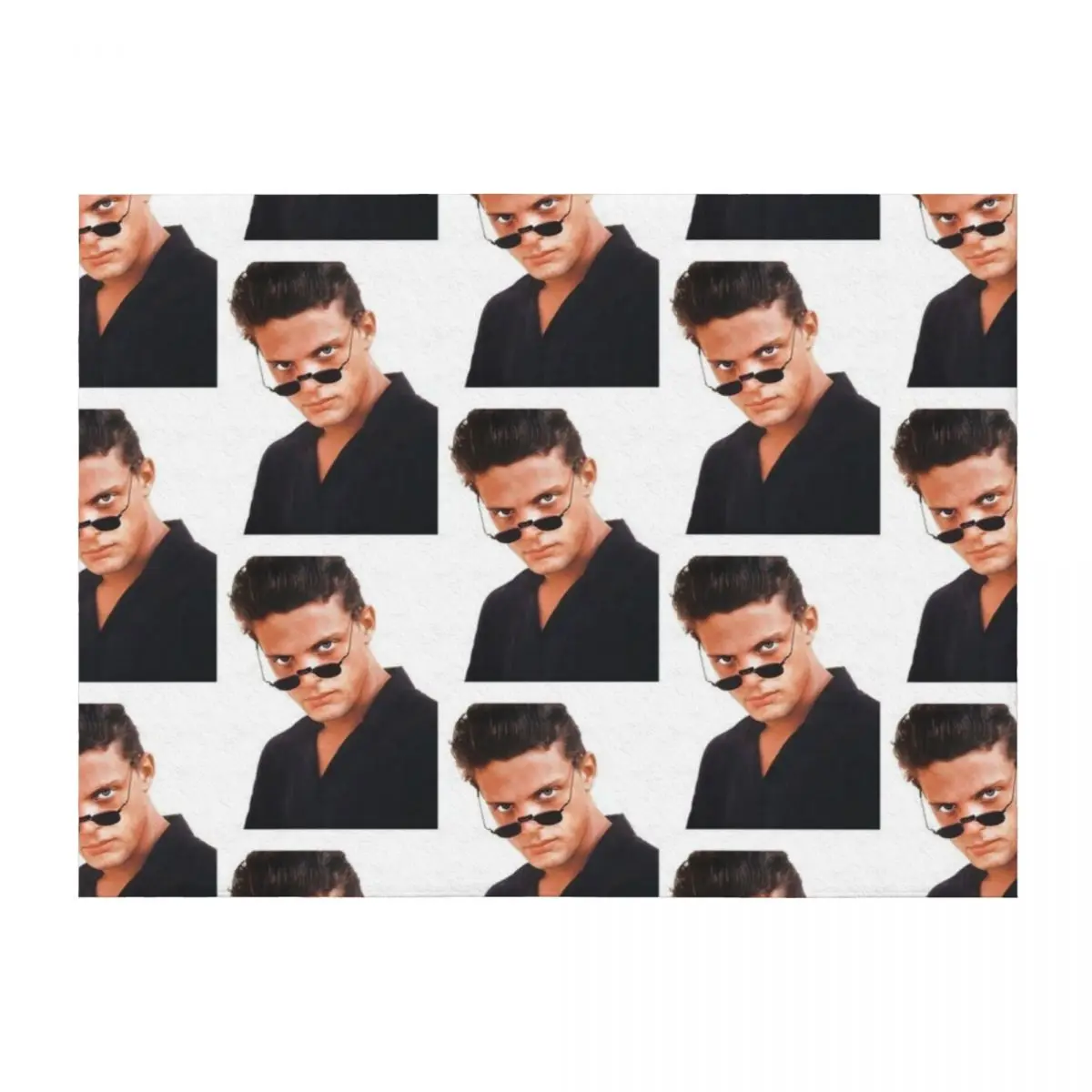 

Your look Long Throw Blanket Summer Softest Hairy Moving Blankets