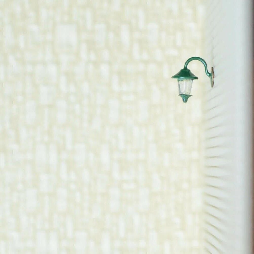 Lampu Lengkap kualitas tinggi 3V AC atau skala DC kolom baja putih hangat 1:87 dengan LED putih untuk tata letak bangunan