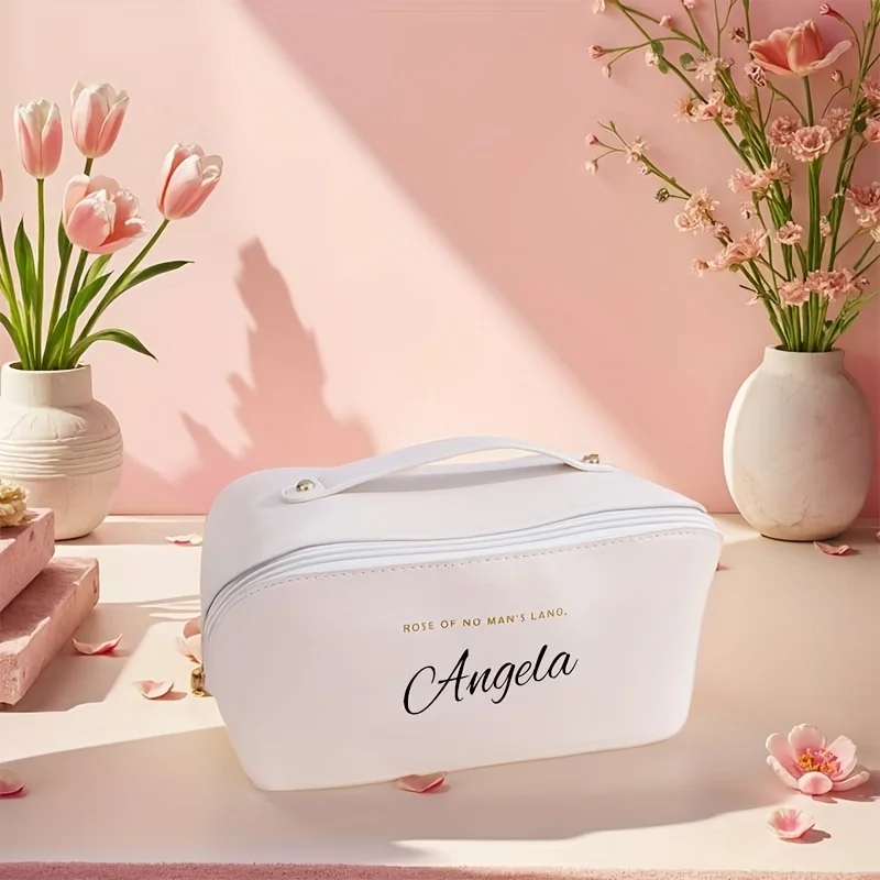 A Customizable Women's Synthetic Leather Makeup Bag, Available in Multiple Colors, with a Zipper Closure, Large Capacity Design
