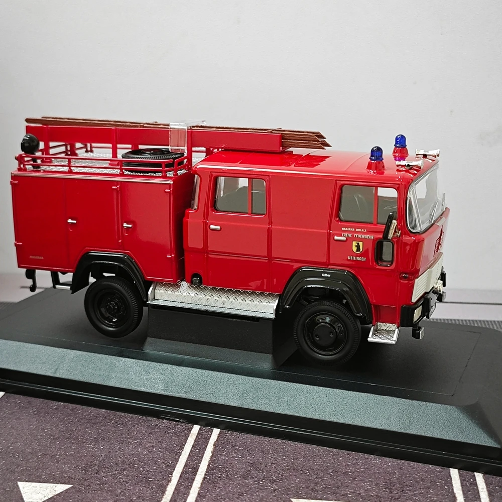 1: 431965 Magirus Deutz 100 d7 fa lf8 TS Die Casting Simulation Fire Truck Model Collection Ornament