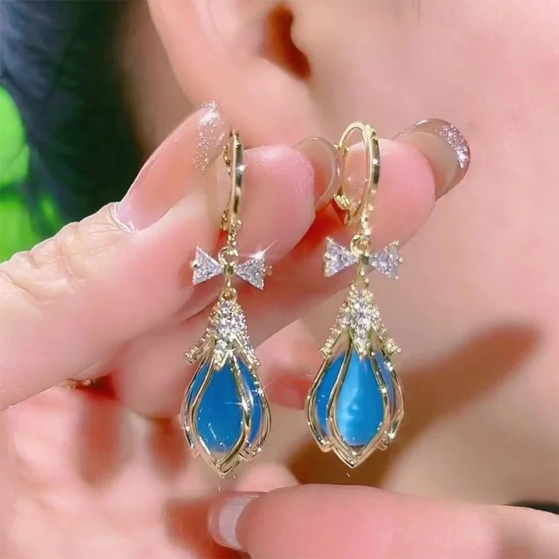 

Korean New Bowknot Earrings for Women, High-end Design, Trendy Versatile Earrings, Cat's Eye Stone Flower Drop Earrings