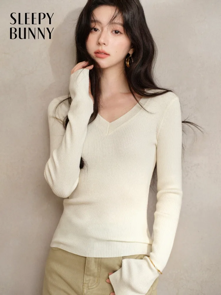 

Wool V-Neck Sweater for Women Lady Slim Long-Sleeve Knitwear Top Soft Warm Stretch Basic Daily Winter Outfit for Easy Layering