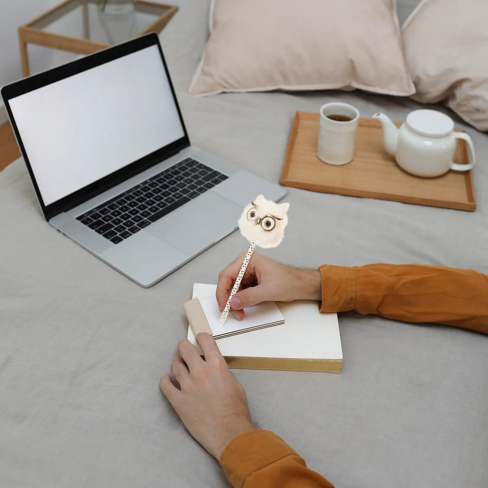 

4Pcs Owl Pendant Sign Pens Decorative Smooth Writing Pens for Students School Office Household Writing Supply Accessories