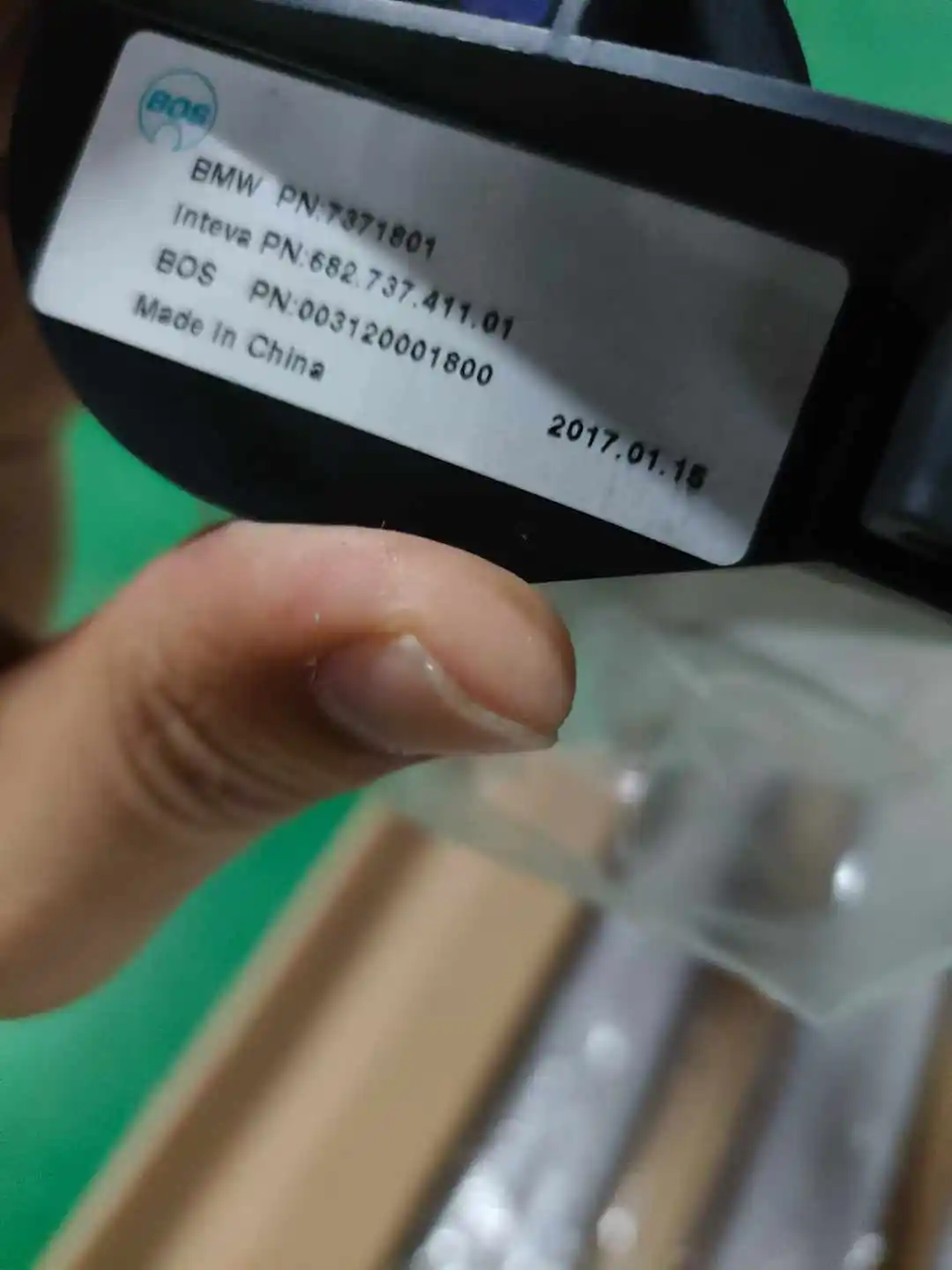 Оригинальный заводской GenuineW X1 F49 F45, люк на крыше, навес на крыше, бежевый, серый, черный, пластиковая модель 54107391797