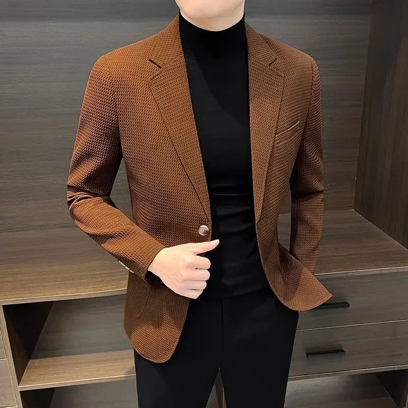 Single Breasted Coats Cropped Man Suits and Blazers Slim Fit Short Jacket for Men Thin Original Fashion 2024 High Quality Summer