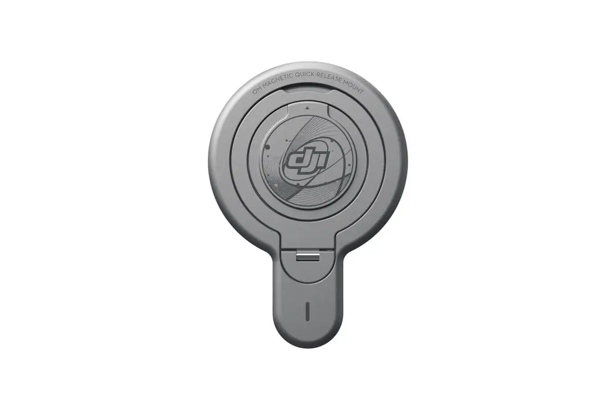 オリジナルの新しい DJI OM 磁気クイックリリース マウントは、iPhone