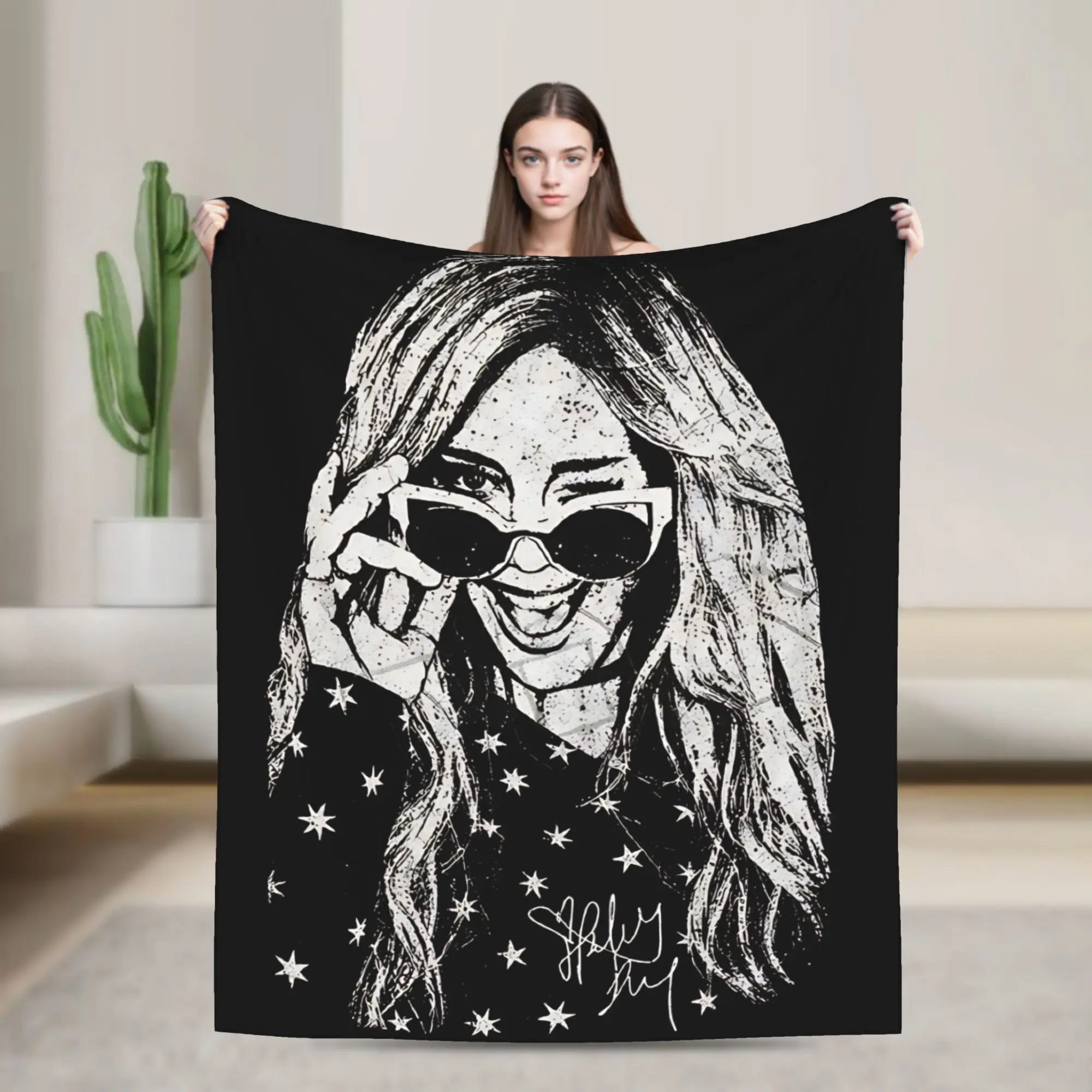 Hilary Duff Lizzie McGuire Blanket  Warm Print Plush Throw Blanket For Couch Bed Travel Office Flannel Bedspread Bed Cover