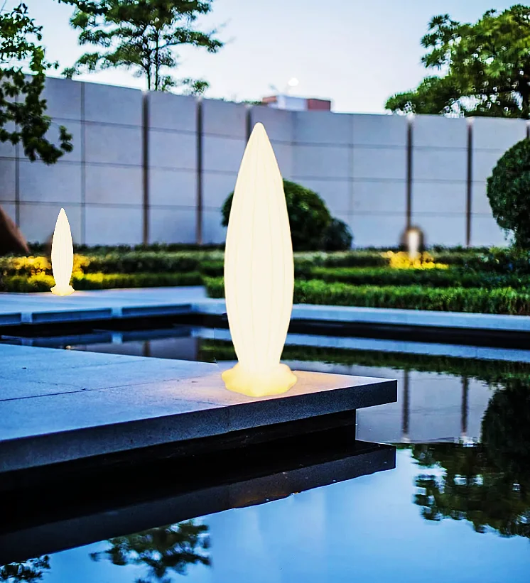 Modern Garden Patio Decoration Led Floor Lamp Remote Control RGB Color Changing Illuminated Led Outdoor Floor Lamp Waterproof