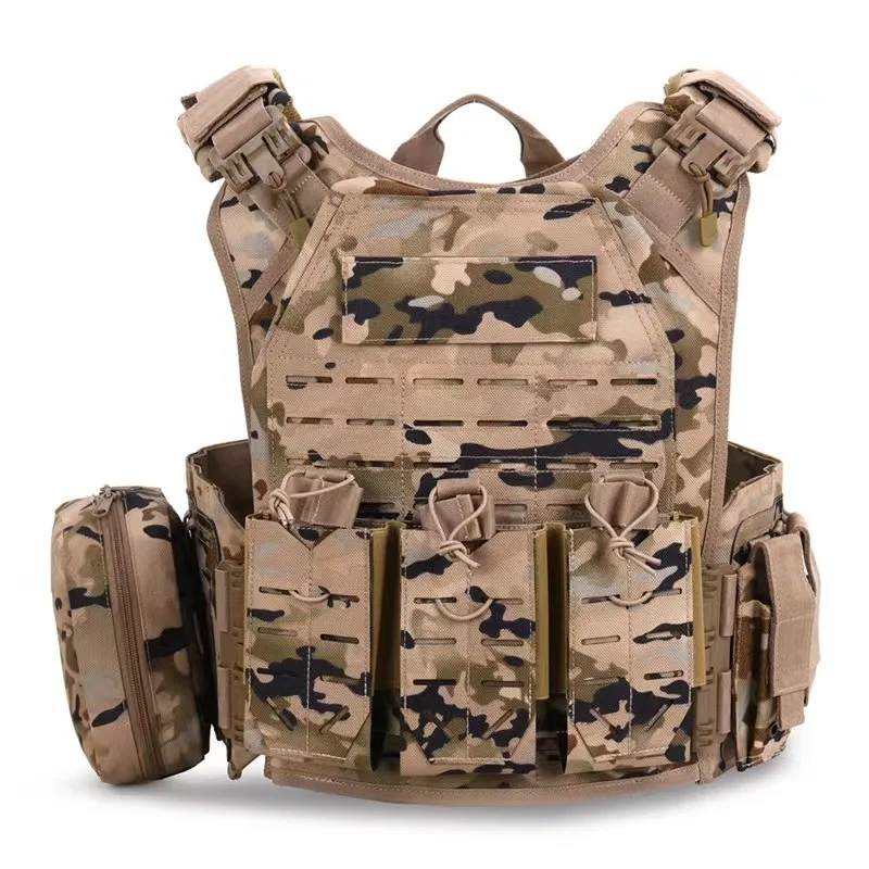 

New Tactical Vest with Laser-cut Holes, Snap-on Quick-release Fastening Plates, for Quick Disassembly and Easy Carrying.