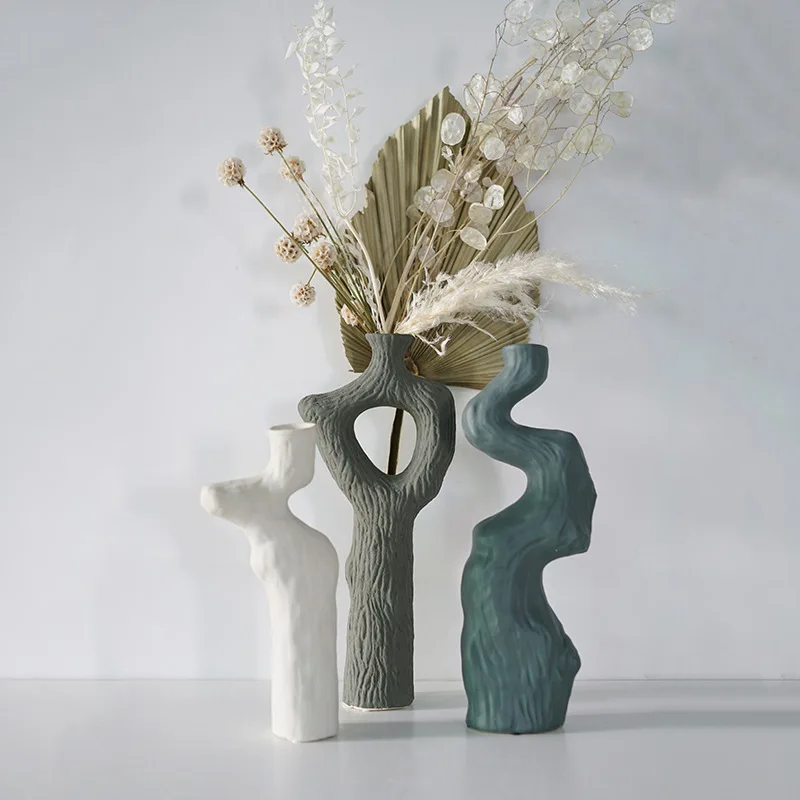 Ceramic Vase Irregular Twist Shape Handicraft Ornaments Flower Arrangement Accessoriess Triped Cutout Vases Pots