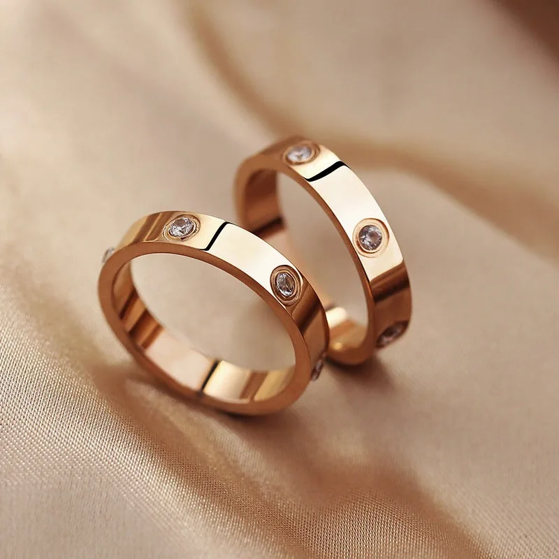 

2021 Hot Stainless Steel Crystal Rings for Women Fashion Titanium Bague Femme Wedding Engagement Ring Lover Luxury Brand Jewelry
