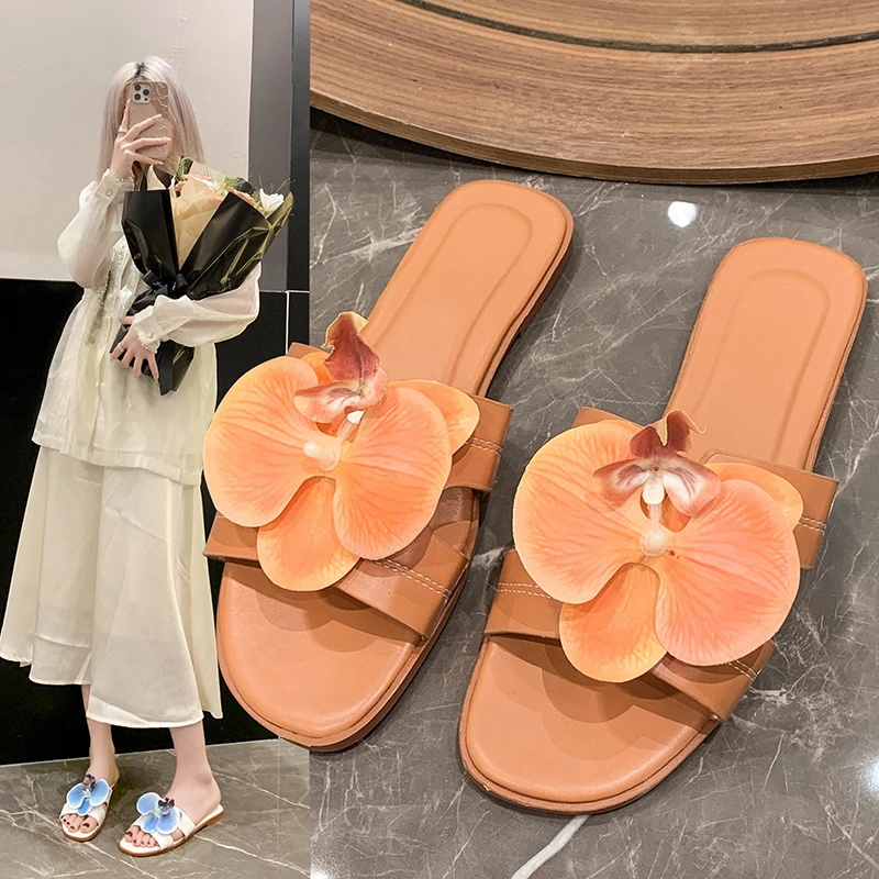 Flat Slides Women 2024 New Style Women's Slippers Decorated with Petals Summer Casual Fashion Daily Slippers Pantuflas De Mujer