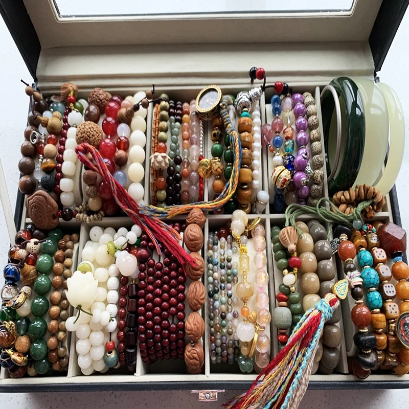 

Crystal bracelet storage box
