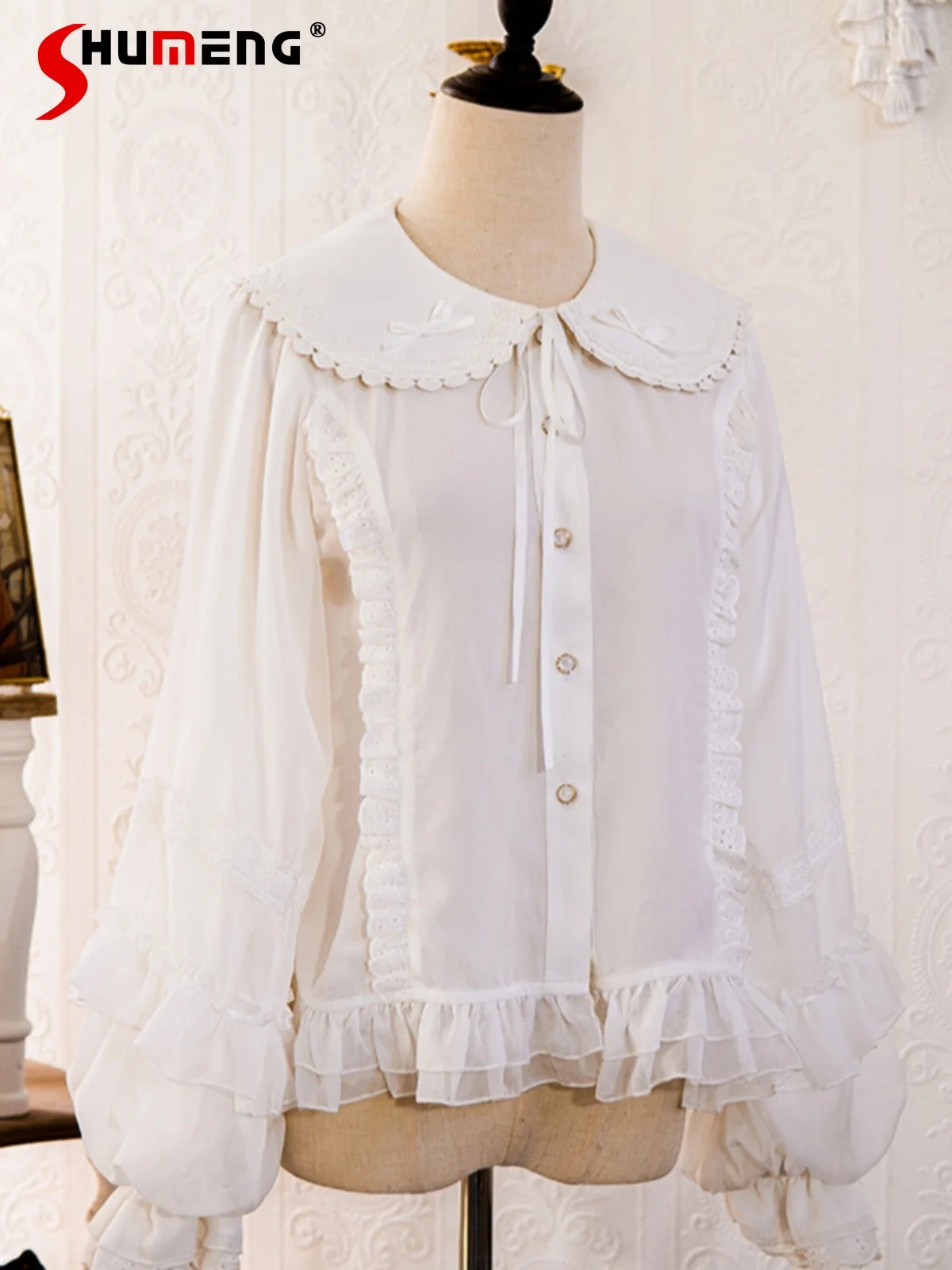 

Lolita Large Lantern Sleeve Inner Shirt Female 2024 Sprng New Original Sweet Loose Doll Collar Ruffled White Blouses Women Top