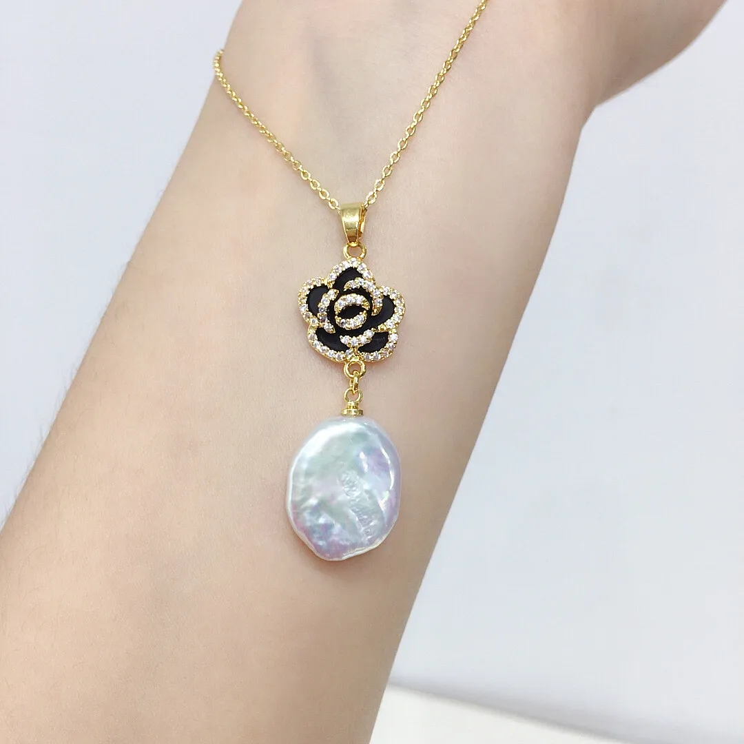 

15-18mm Natural White Baroque Pearl 18KGP Zircon Crystal Rose Pendant Necklace