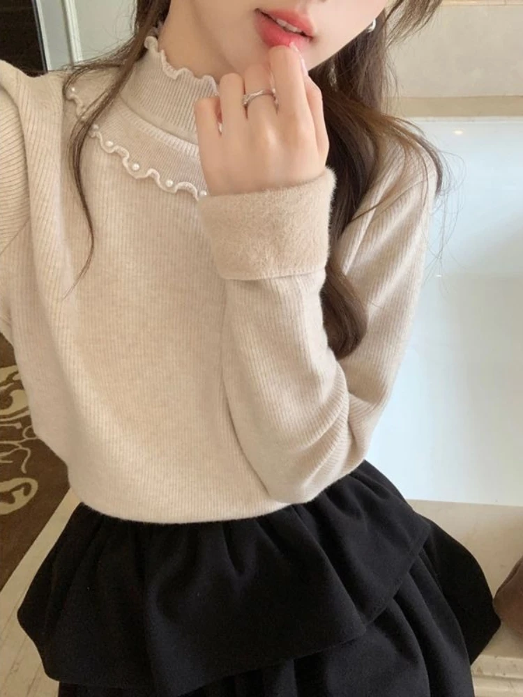 Autumn and Winter Fleece-lined Sweater Women Black Fungus Edge Half High Collar Knitted Sweater Simple Versatile Pullover