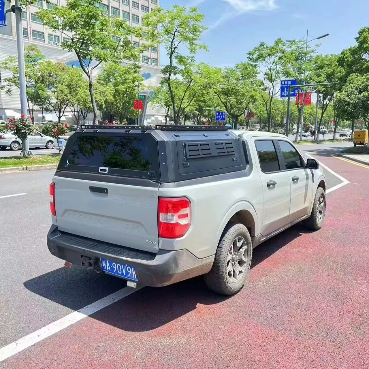 

Universal Truck Steel HardTop Waterproof Pickup Bed Canopy for Ford Maverick & NP300 Black Tailbox Topper