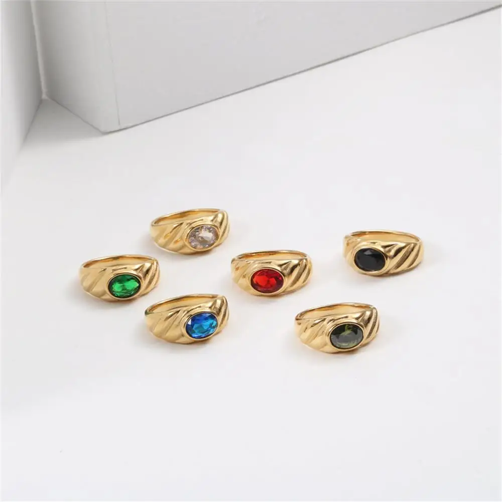 Exquisiter Strukturierter Zirkonring für Damen, Mehrfarbiger Kristall-Zirkon aus Goldfarbenem Edelstahl, Hochzeitsgeschenk-Schmuck