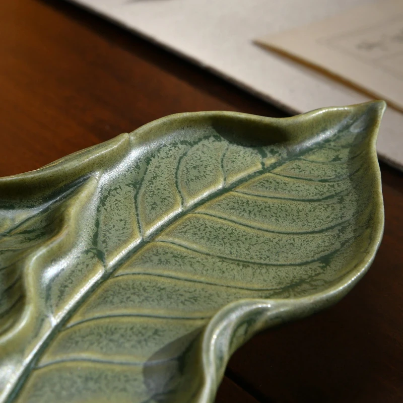 Ceramic Leaf Ink Dish Multi Functional Brush Rest Paperweight Chinese Calligraphy Desk Decoration Art Supply Study Decoration