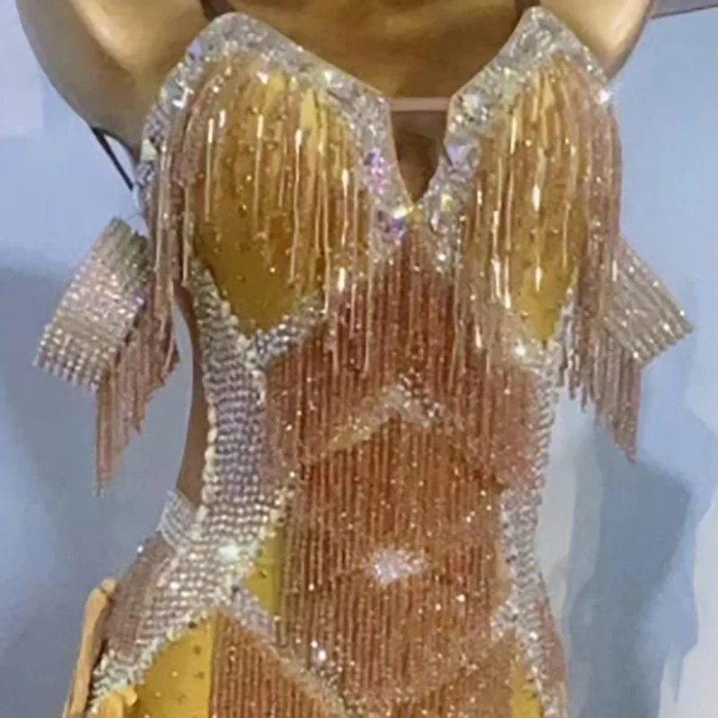 Женское высококачественное платье для латинских танцев со стразами на заказ, платье для танцев самбы с кисточками и кисточками, платье для выступлений