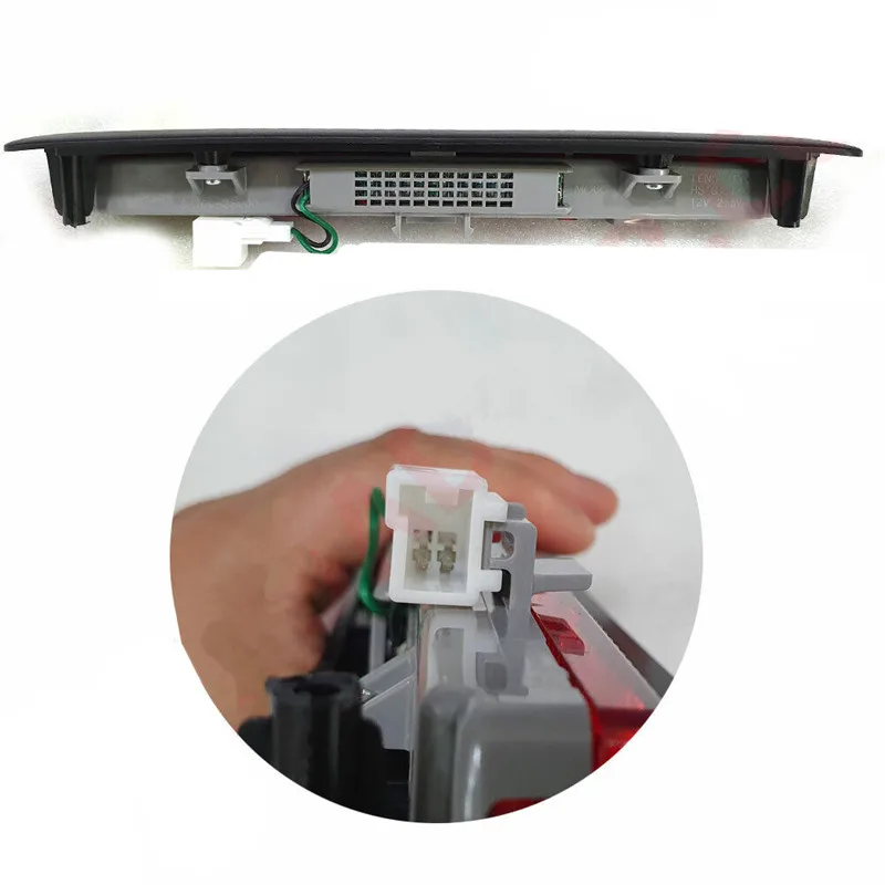 927003S000 الفرامل الخلفية الثالثة الضوء الأحمر مصباح التجشؤ لشركة هيونداي 2011-2014 i45 / YF سوناتا #4