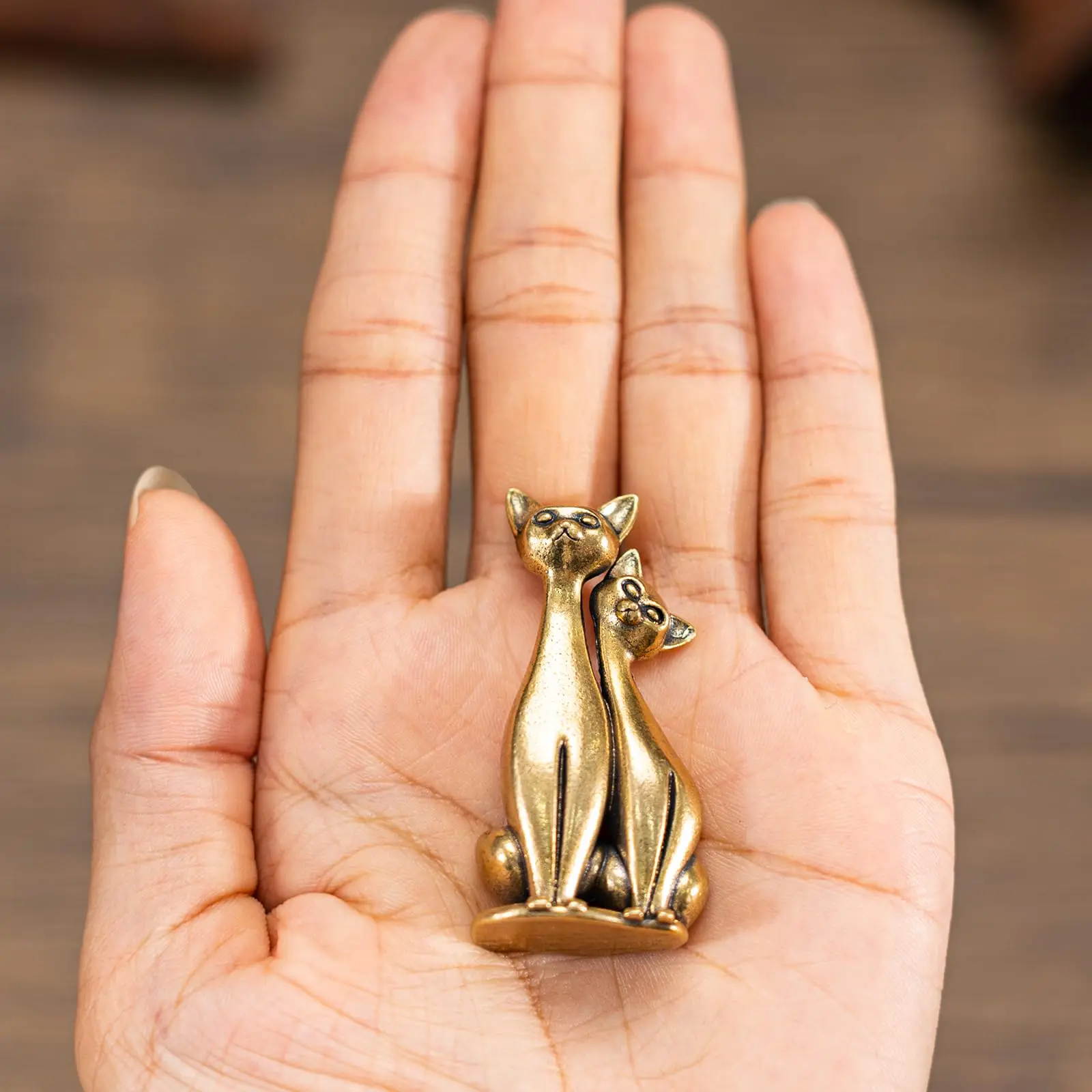 زوجين القط زخرفة خمر النحاس النحت قطعة فنية متشابكة المحبة القطط الفني للمنزل مكتب القط تمثال ديكور المنزل