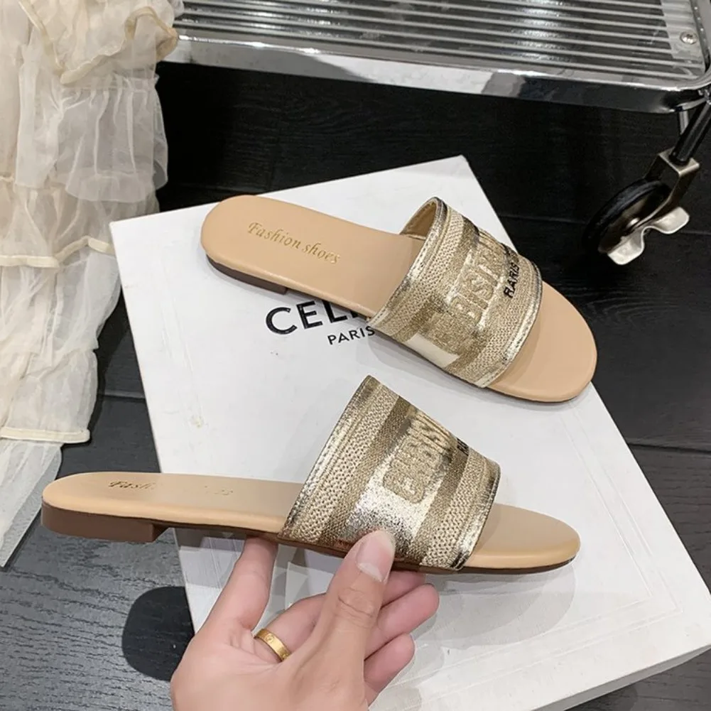 Damen-Mode-Flachpantoffeln, Sommer-Neuheit, runde Zehenpartie, offene Zehen, Buchstabenstickerei, weiche Sohle, rutschfeste Sandalen, Damen-Hausschuhe – Detail 7