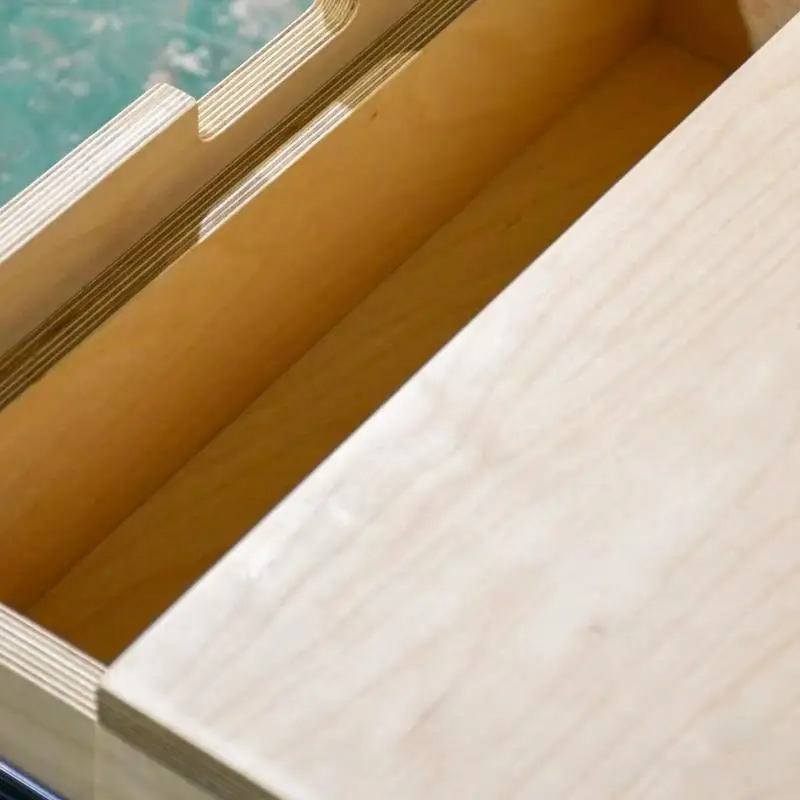 خزانة قهوة جانبية لتناول الطعام من خشب البتولا أوشن، خزانة تخزين بسيطة وحديثة من الألومنيوم #4