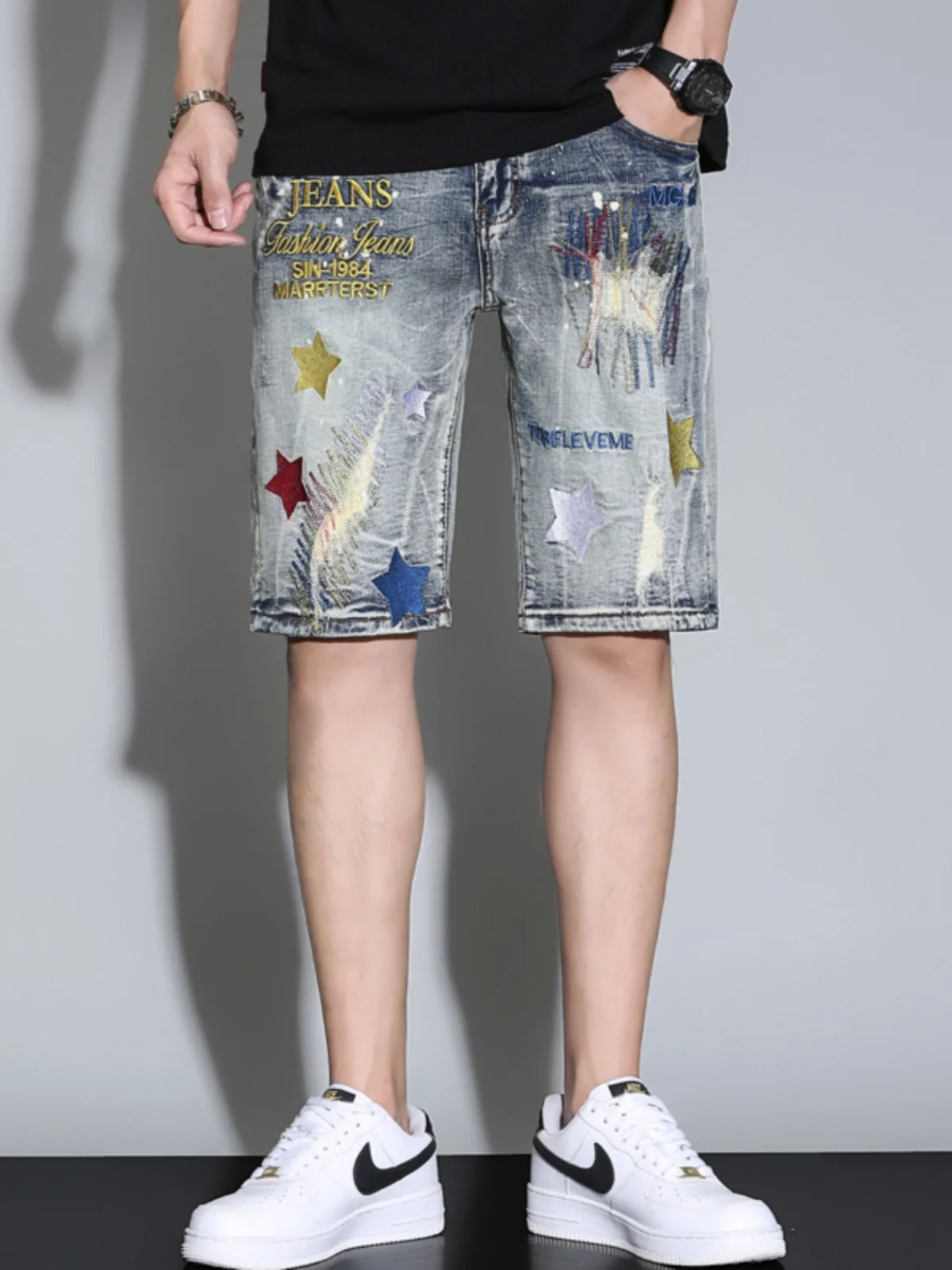 

Men's Embroidered Ripped Denim orts Straight Leg Casual mid Waist Cotton Stretch Fabric Wear Resistant Summer Faion