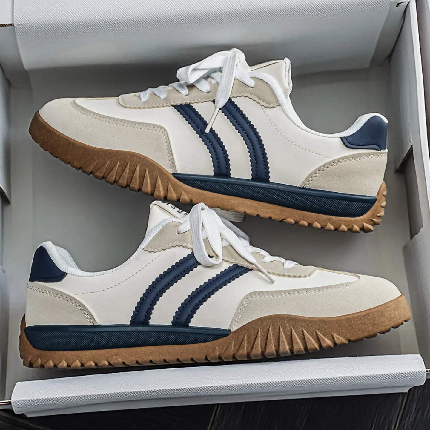 

Новые повседневные кроссовки для мужчин, мужская спортивная обувь с низким верхом, удобные нескользящие дизайнерские кроссовки, мужские кроссовки Zapatillas De Hombre