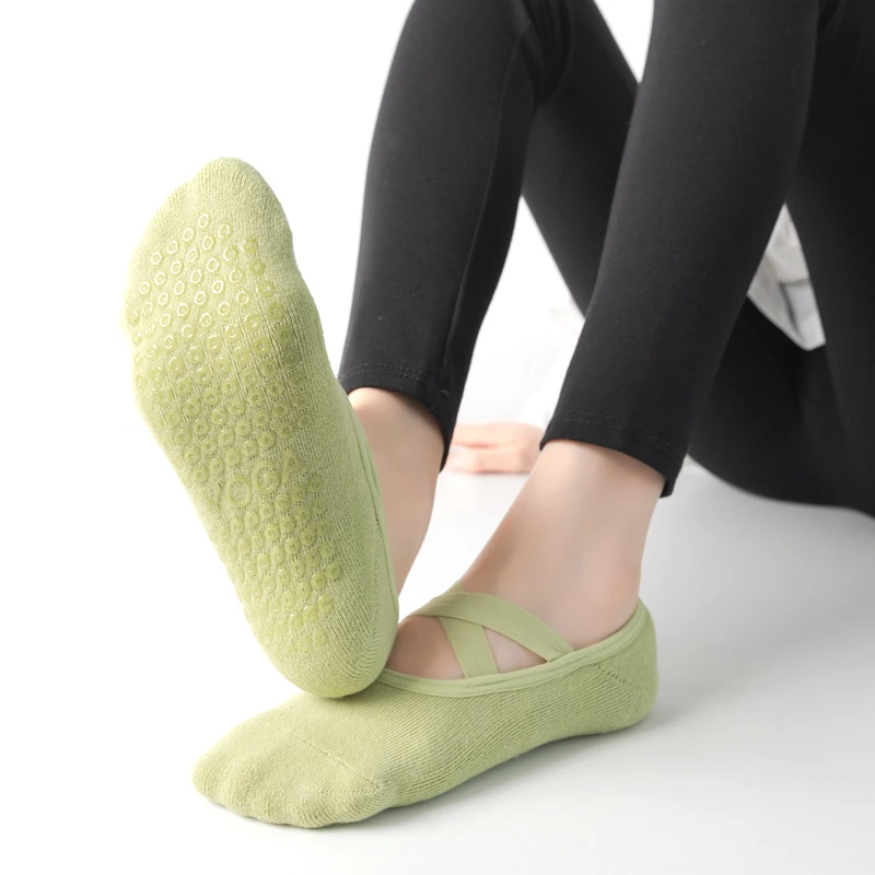 Calcetines de toalla de fondo transpirables de silicona para mujer, medias de vendaje antideslizante para Yoga, Pilates, Ballet, baile, Fitness, entrenamiento, algodón