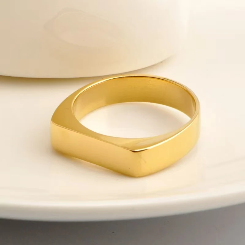 خاتم هيب هوب رجالي بسيط وأنيق وراقي مع ملمس ممتاز. #5