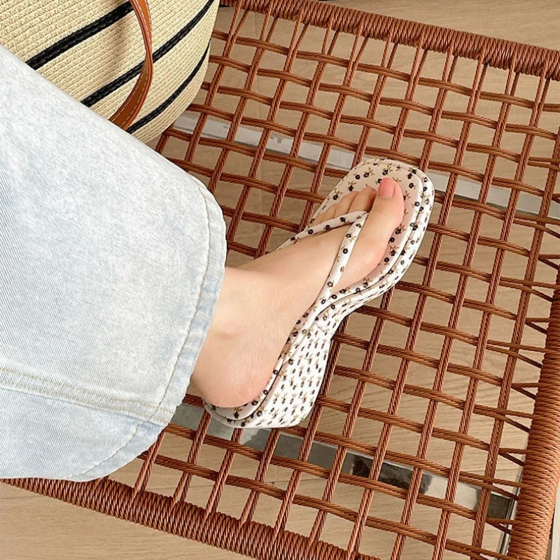 Ciabatte con Zeppa e Plateau d - Floral Summer Dress recensione e prezzo