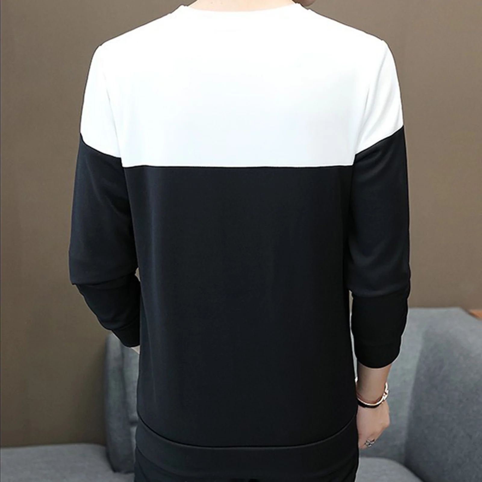 Men\'s Round Neck Pullover Sweater Korean Version Color Matching Slim Fitting Sweater for Outdoor Traveling Shopping Wear