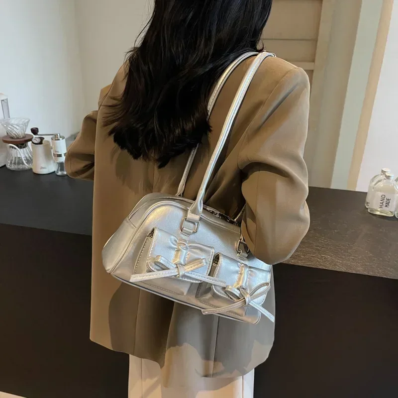 

2025 New Niche Senior Sense Shoulder Bag Korean Version of Fashion Casual Crossbody Bag