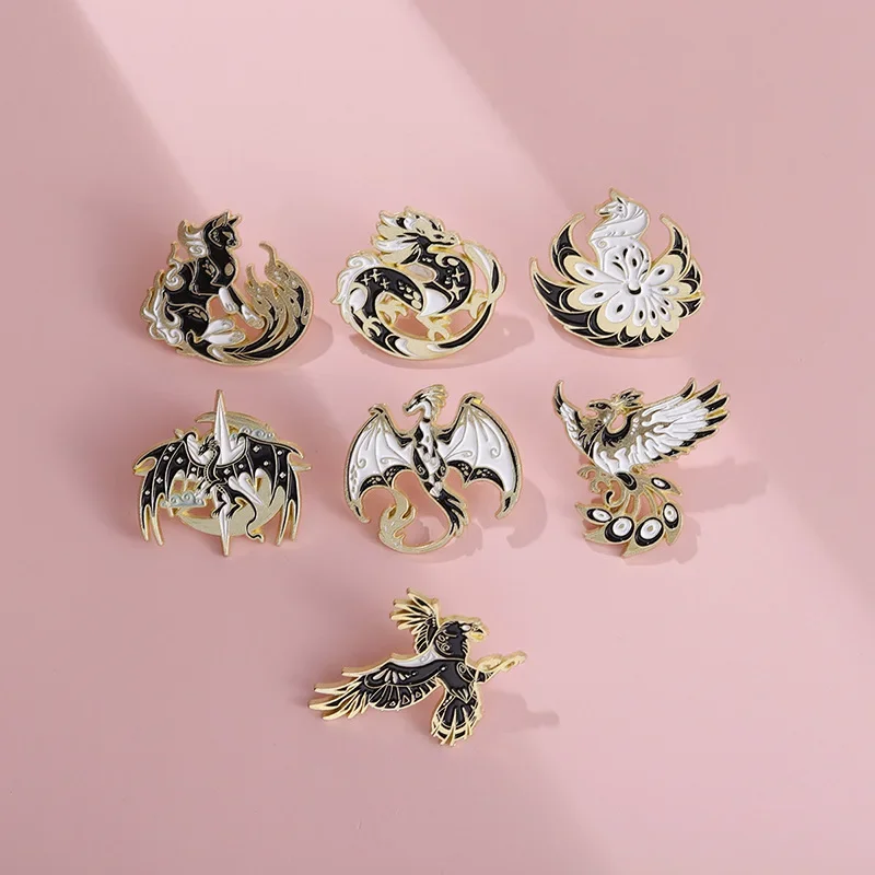 Animal Brooch Interesting Dapeng Bird Nine-tailed Fox Koi Crane Metal Badge Small Trinkets Wholesale Backpack Pin Hat Pins Lapel - view 3