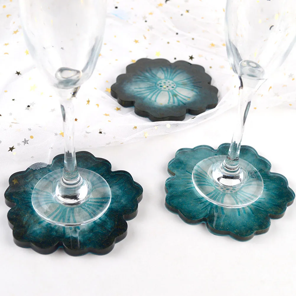 

4 Pcs Silicone Coaster Mold Flower Shaped Decoration DIY Crystal Epoxy Petal Cup Mat Eco Friendly High Flexibility Transparency