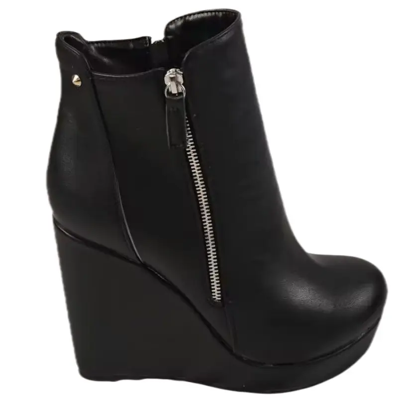 SHOFOO Fashionable women's high-heeled boots. Black matte leather boots. About 12 cm heel height. Ankle boots. Round toe boots.